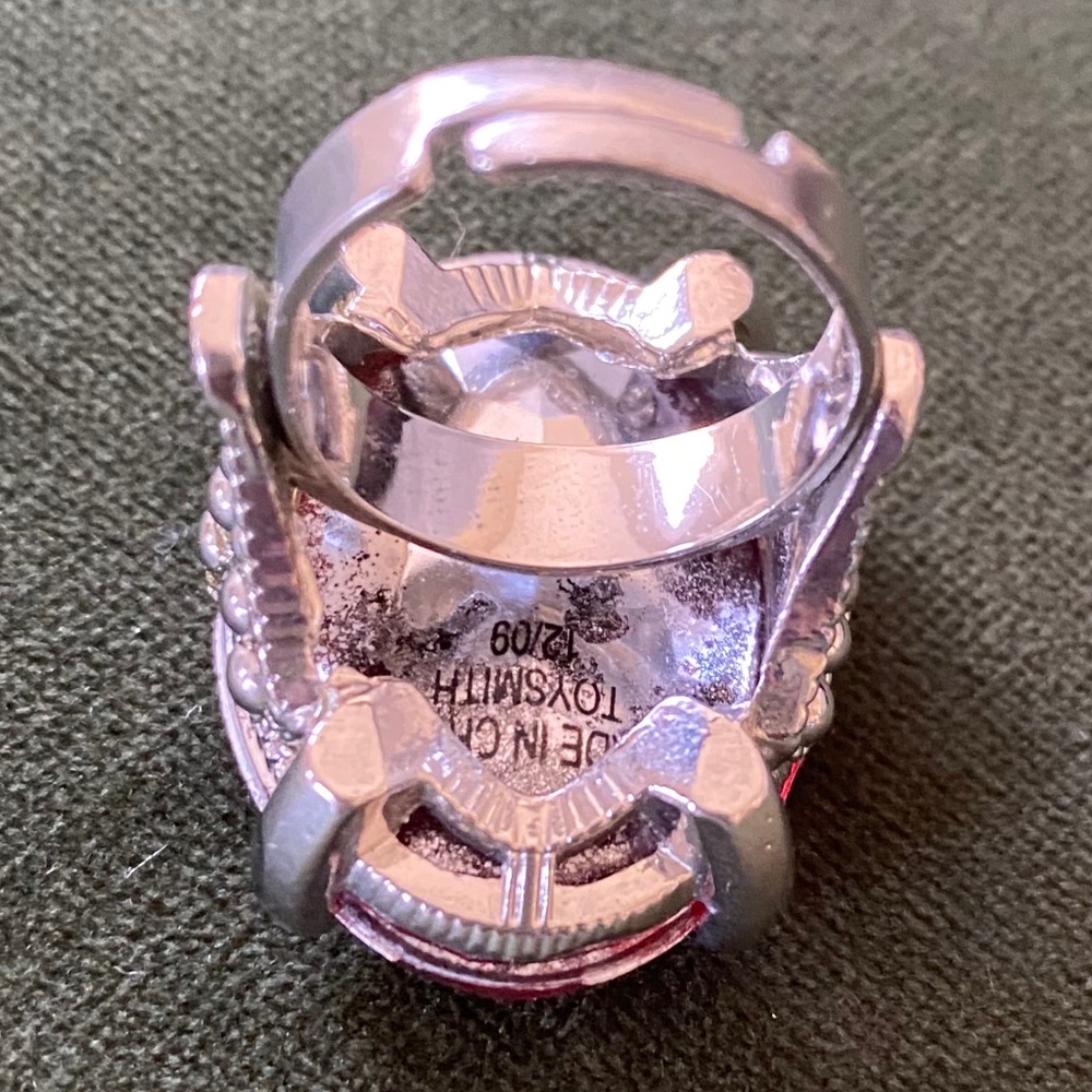 Ring - Picture 5 of 5